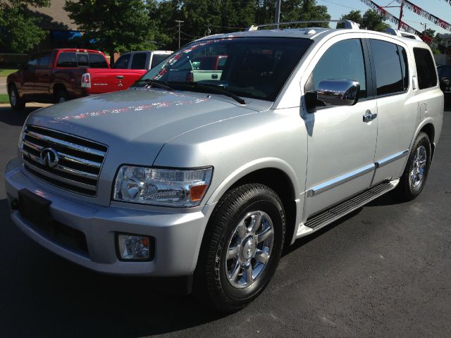 2006 Infiniti QX56 EX - DUAL Power Doors