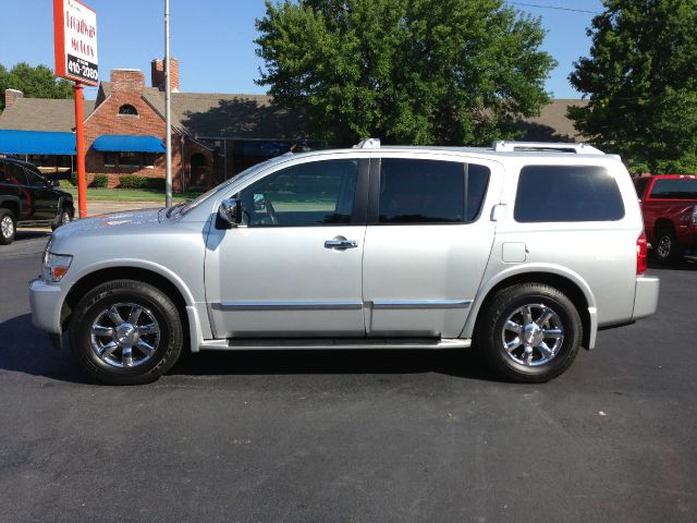 2006 Infiniti QX56 EX - DUAL Power Doors