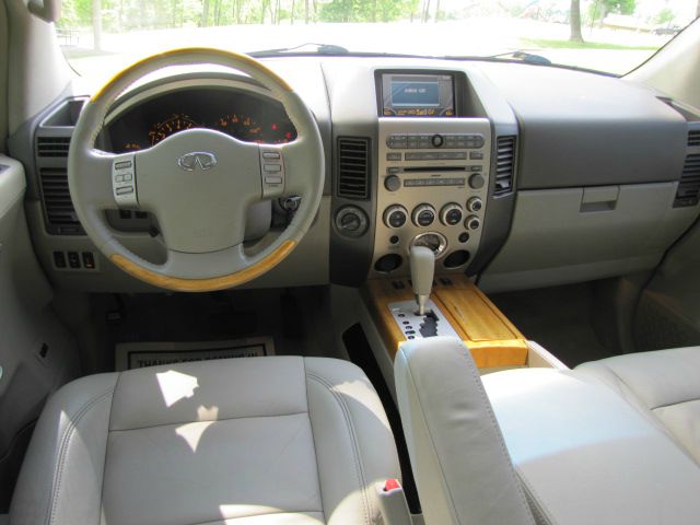 2006 Infiniti QX56 EX - DUAL Power Doors