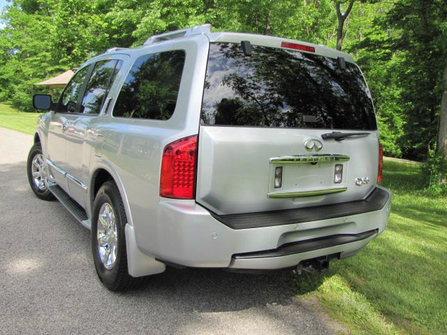 2006 Infiniti QX56 EX - DUAL Power Doors