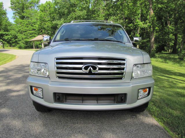 2006 Infiniti QX56 EX - DUAL Power Doors