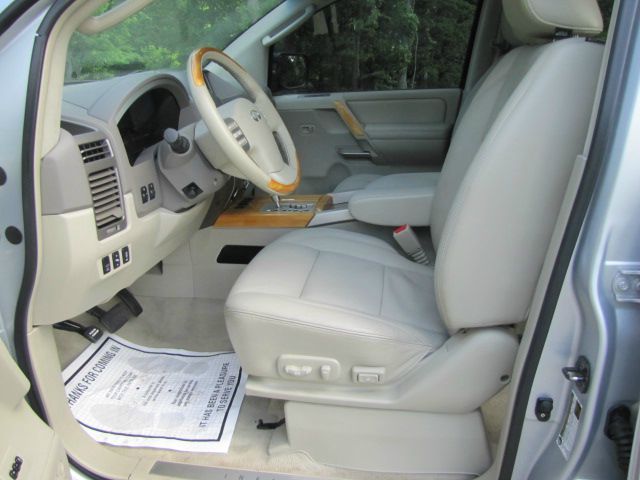 2006 Infiniti QX56 EX - DUAL Power Doors