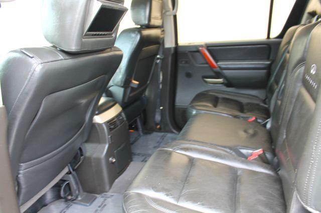2006 Infiniti QX56 EX - DUAL Power Doors