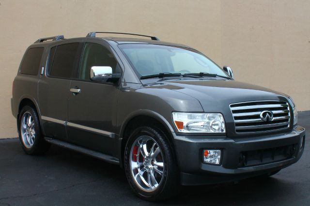 2006 Infiniti QX56 EX - DUAL Power Doors