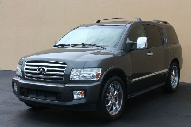 2006 Infiniti QX56 EX - DUAL Power Doors