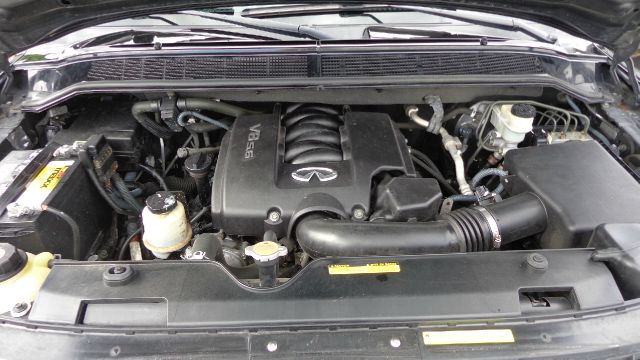 2006 Infiniti QX56 EX - DUAL Power Doors