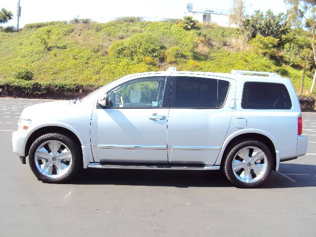 2007 Infiniti QX56 Unknown