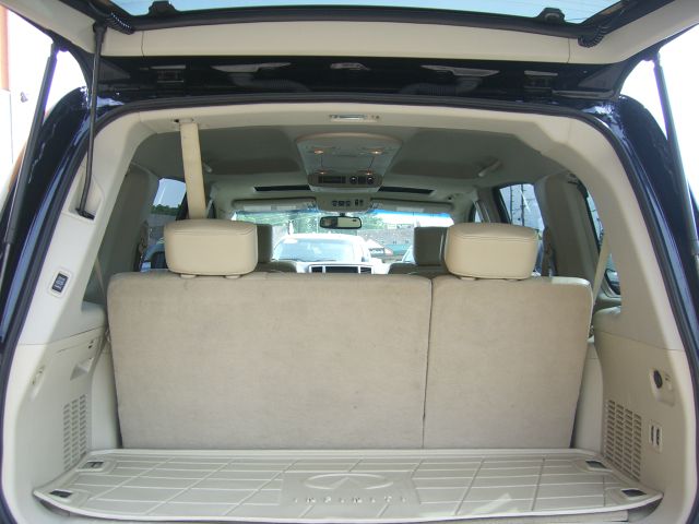 2008 Infiniti QX56 EX - DUAL Power Doors