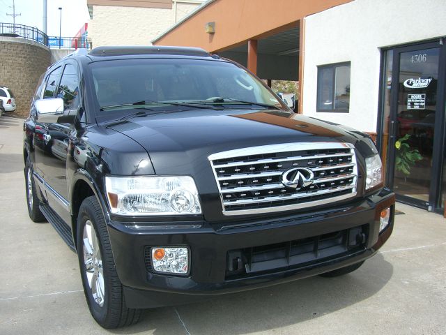 2008 Infiniti QX56 EX - DUAL Power Doors