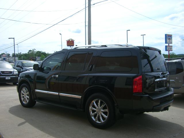 2008 Infiniti QX56 EX - DUAL Power Doors