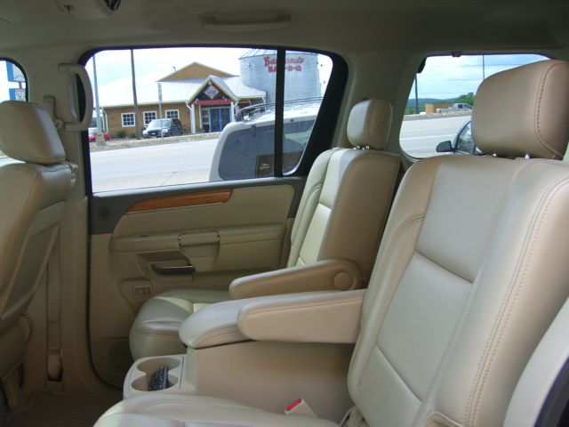 2008 Infiniti QX56 EX - DUAL Power Doors