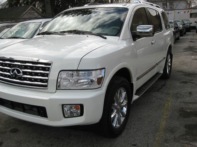 2008 Infiniti QX56 EX - DUAL Power Doors