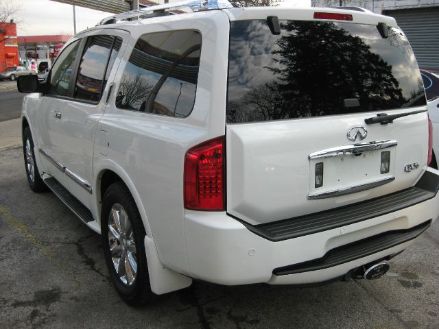 2008 Infiniti QX56 EX - DUAL Power Doors