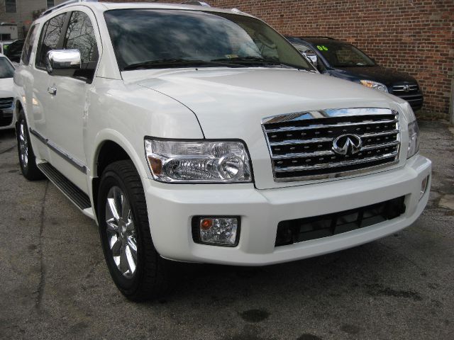 2008 Infiniti QX56 EX - DUAL Power Doors