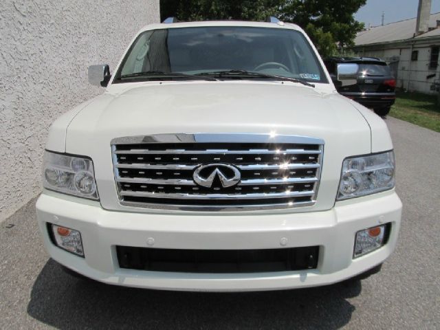 2010 Infiniti QX56 EX - DUAL Power Doors