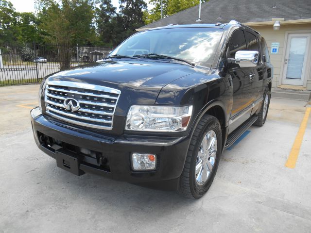 2010 Infiniti QX56 750li Xdrive 1-ownerawdnavigation Sedan