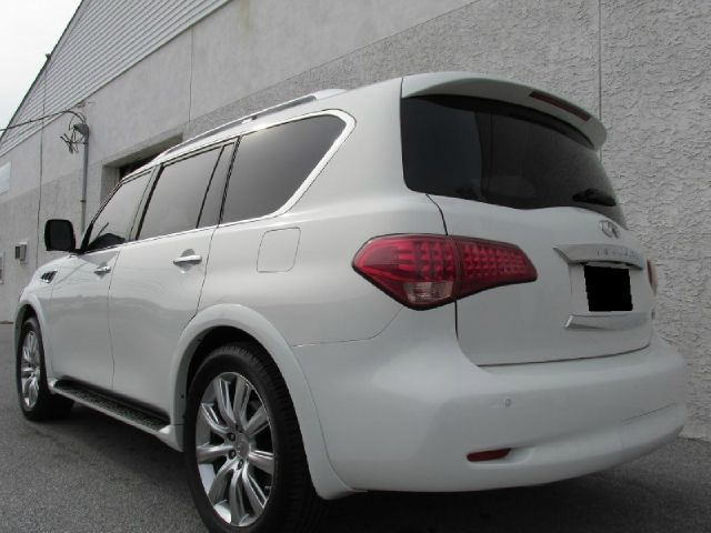 2011 Infiniti QX56 Ram 3500 Diesel 2-WD