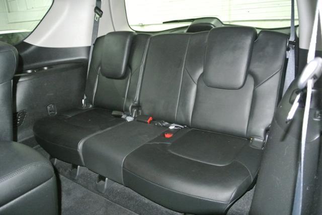 2011 Infiniti QX56 REG CAB Sportside 117.5 WB