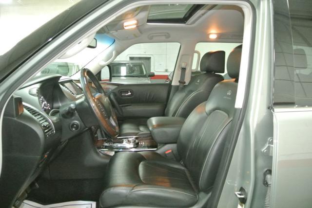 2011 Infiniti QX56 REG CAB Sportside 117.5 WB