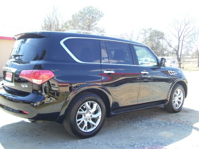 2011 Infiniti QX56 4wd