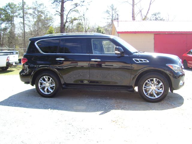 2011 Infiniti QX56 4wd