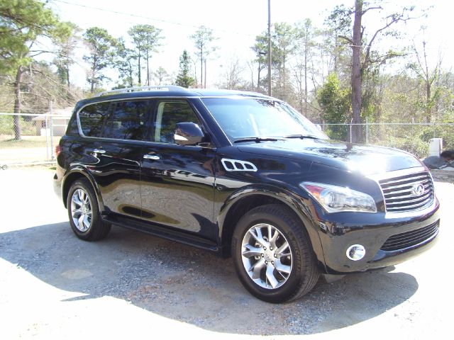2011 Infiniti QX56 4wd