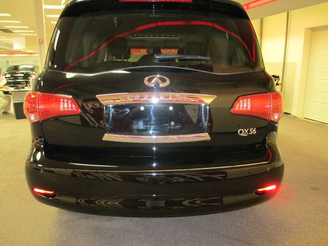 2013 Infiniti QX56 Ram 3500 Diesel 2-WD