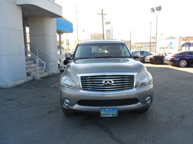 2013 Infiniti QX56 Ram 3500 Diesel 2-WD