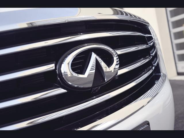 2014 Infiniti QX60 LS Flex Fuel 4x4 This Is One Of Our Best Bargains