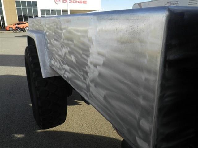 1972 International 2 1-2 Ton GLS V6 Aut. Moonroof