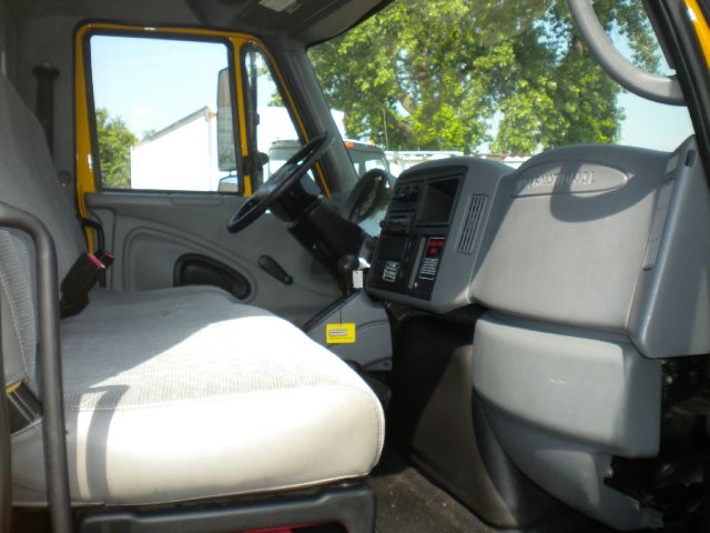 2007 International 4300 Unknown