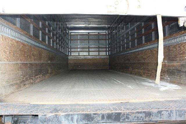 2002 International 4300 DT466 1996 Buick