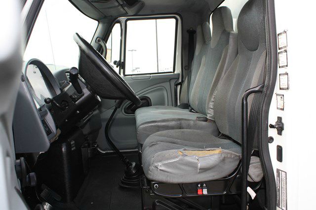 2002 International 4300 DT466 1996 Buick