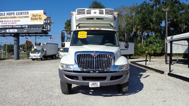2008 International 4300 REEFER Unknown