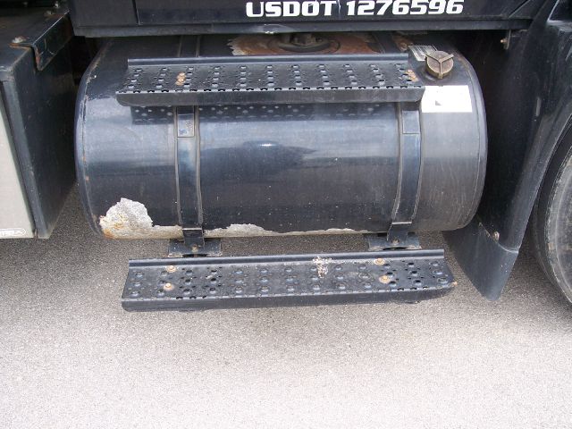 2005 International 4300 RollBack Unknown