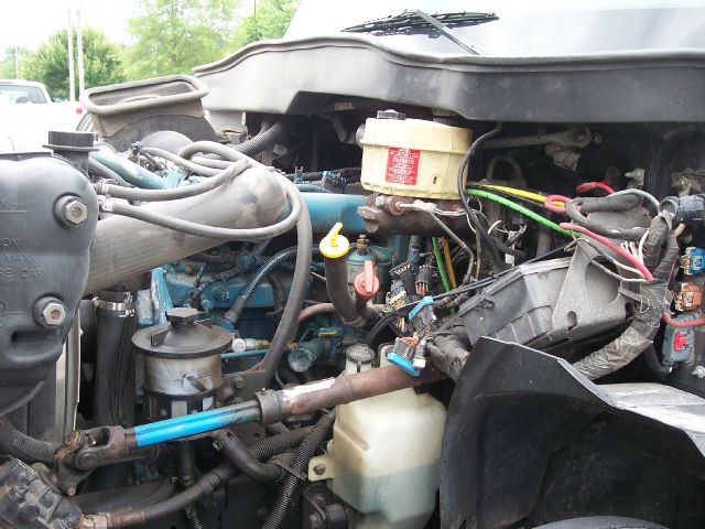 2005 International 4300 RollBack Unknown