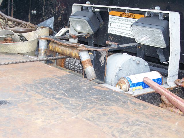 2005 International 4300 RollBack Unknown