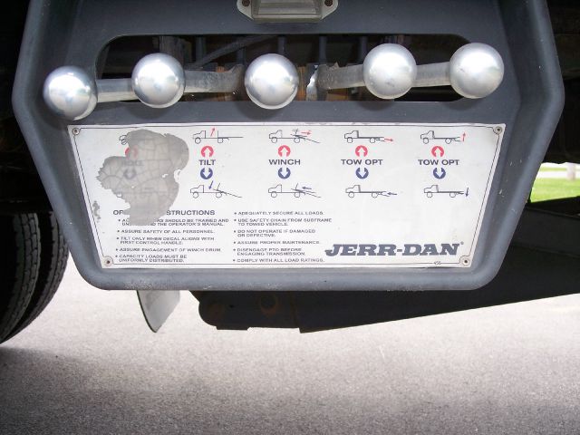 2005 International 4300 RollBack Unknown