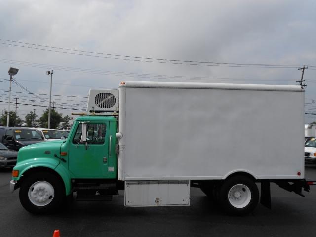 1996 International 4700 X Trail Rated