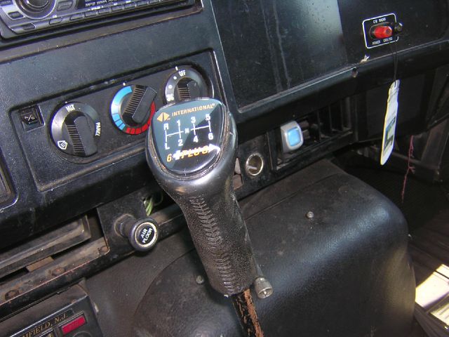 2000 International 4700 Unknown