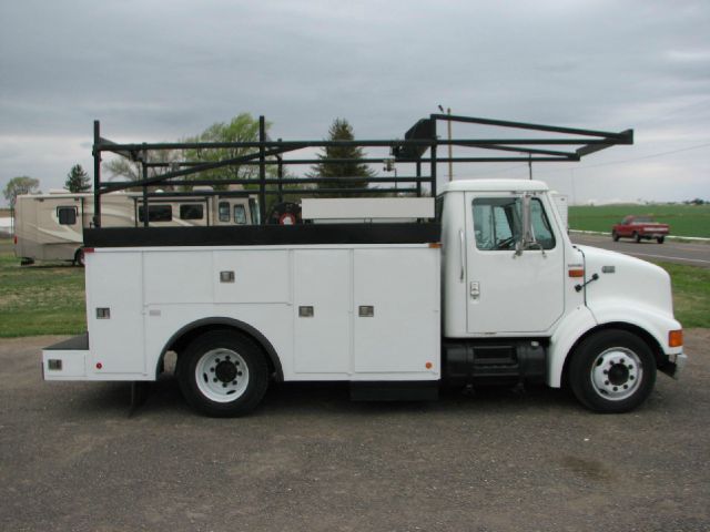 2000 International 4700 3.2 Quattro Navigation