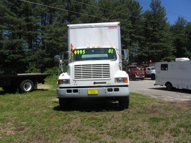 2001 International 4700 4dr Sdn Touring Signature RWD Sedan