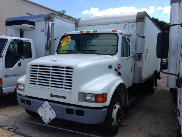2002 International 4700 Unknown