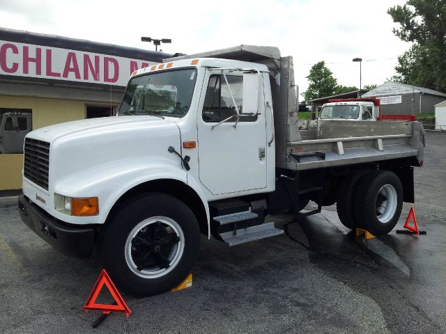 1991 International 4900 SLT Final Liquidation