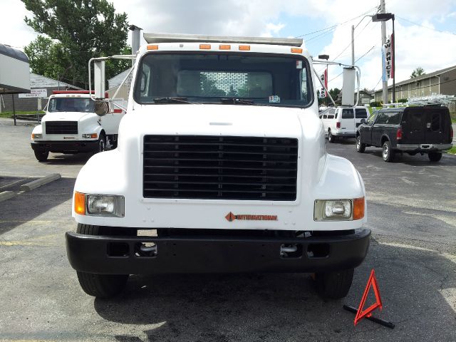 1991 International 4900 SLT Final Liquidation