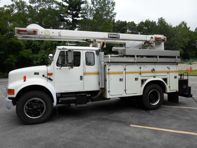 2001 International 4900 Unknown