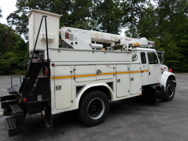 2001 International 4900 Unknown