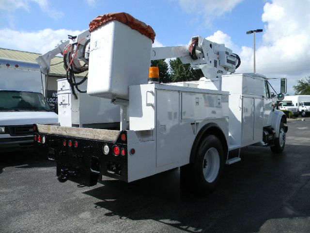 2001 International 4900 Unknown