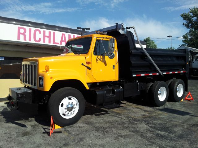2002 International 4900 SLT Final Liquidation