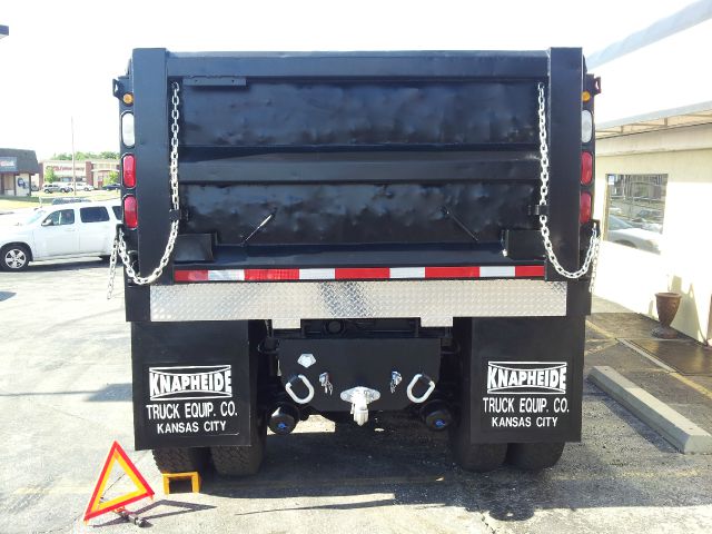 2002 International 4900 SLT Final Liquidation